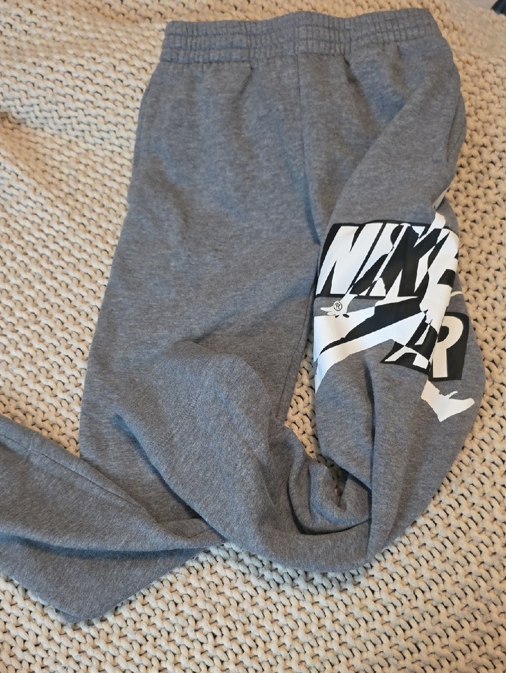 Nike Kids Gray Sweatpants with White Logo